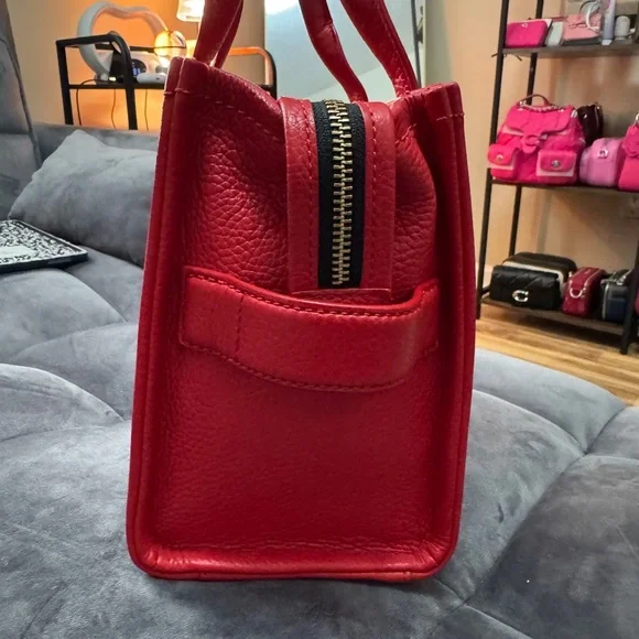 Marc Jacobs Red The Tote Bag - Picture 2 of 9